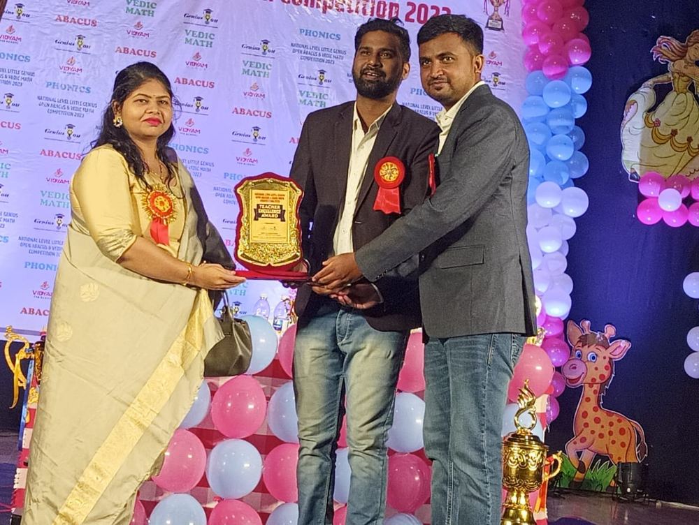 Teacher Excellence Award presentation